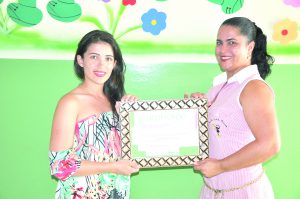 A melhor diretora de escola particular de 2013 foi Ranchel Sanchez. Além de ser proprietária, ela comanda a Escola Estrela Nascente.