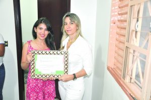 A odontóloga-cirurgiã dentista que mais conquistou a confiança dos entrevistados no ano de 2013 foi Isa Maria Martins Nunes Faria. Ela atende no Consultório Odontológico SEI.